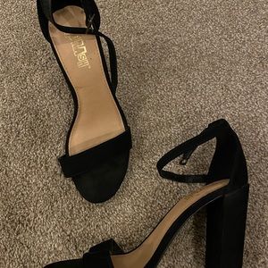 Black plain Heels